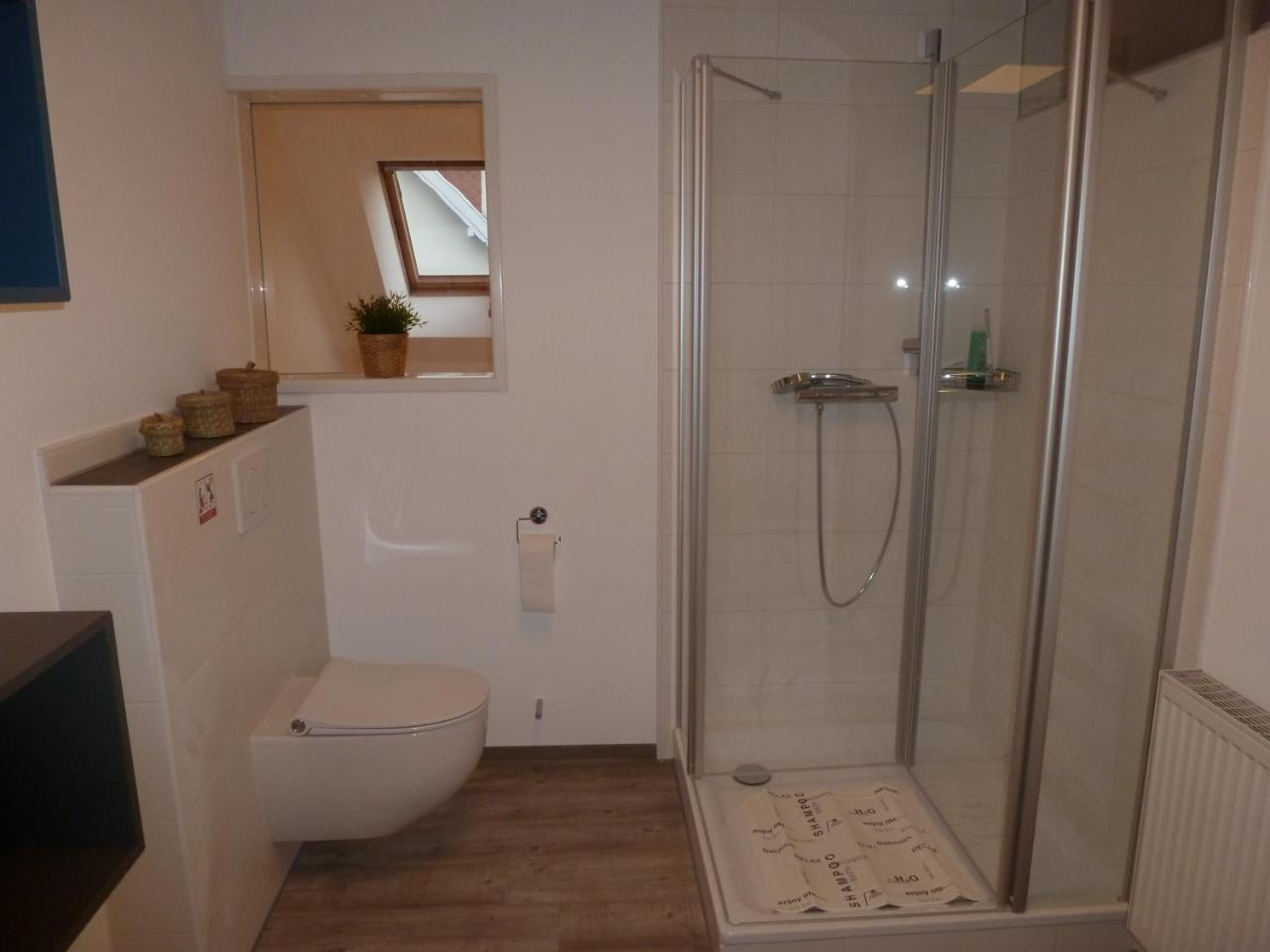 Wind & Wasser Emden Exterior photo